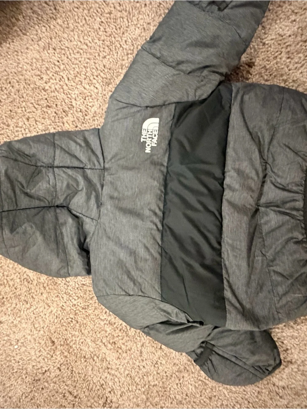 The North Face Kids Hooded Puffer Jacket in Grey and Black